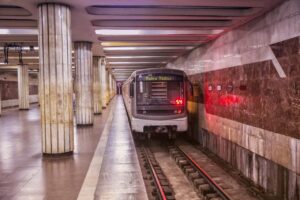 Проезд в метро и автобусах будет бесплатным в ночь на Пасху